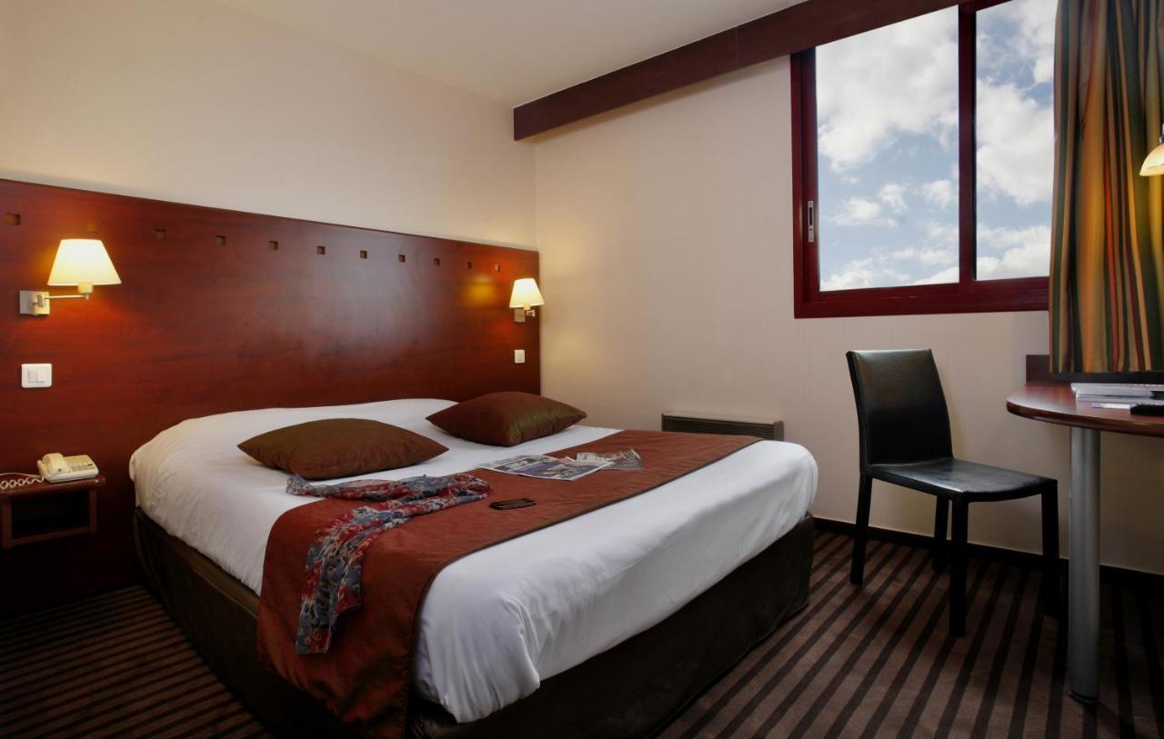 Hotel Gallieni Женнвільє Номер фото